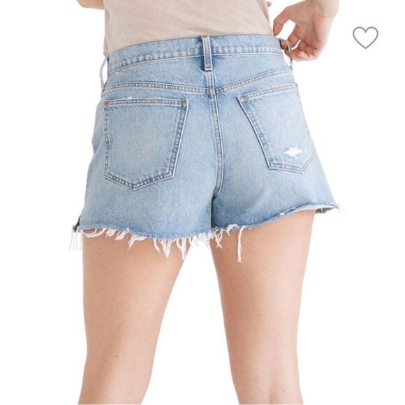 Madewell 3” Relaxed Denim Shorts Light Wash, Raw hem, high rise 100% cotton NWT - Picture 2 of 6